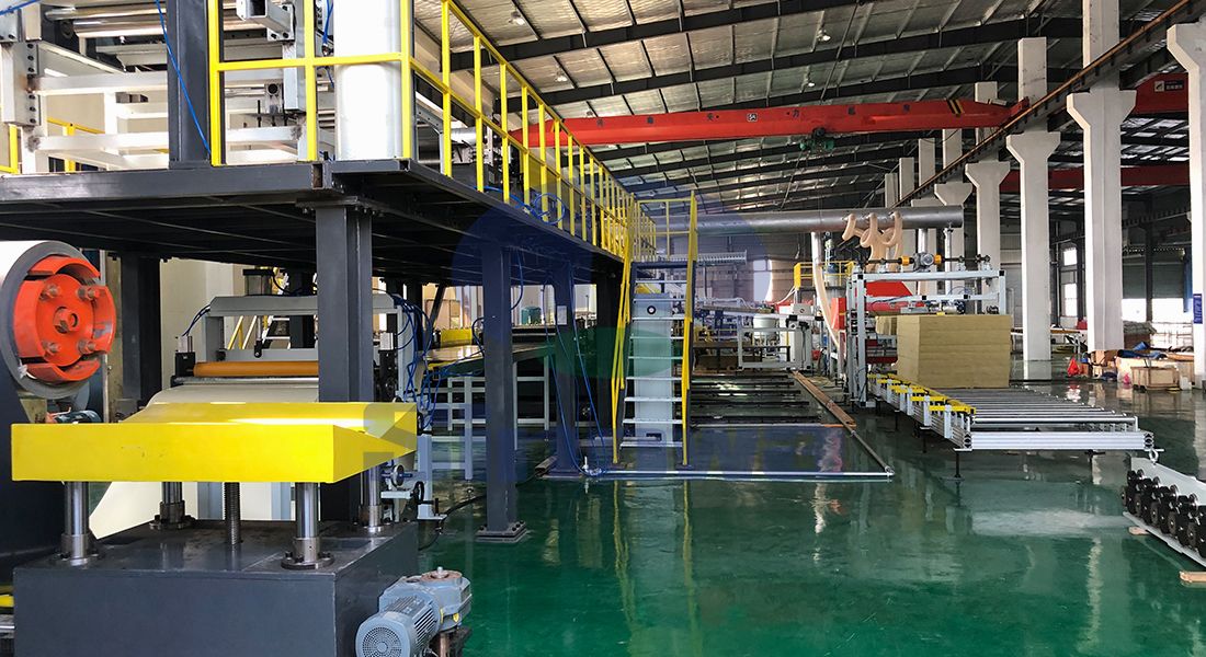 Manufacturer Of Color Steel Composite Rock Wool Panel Production Line